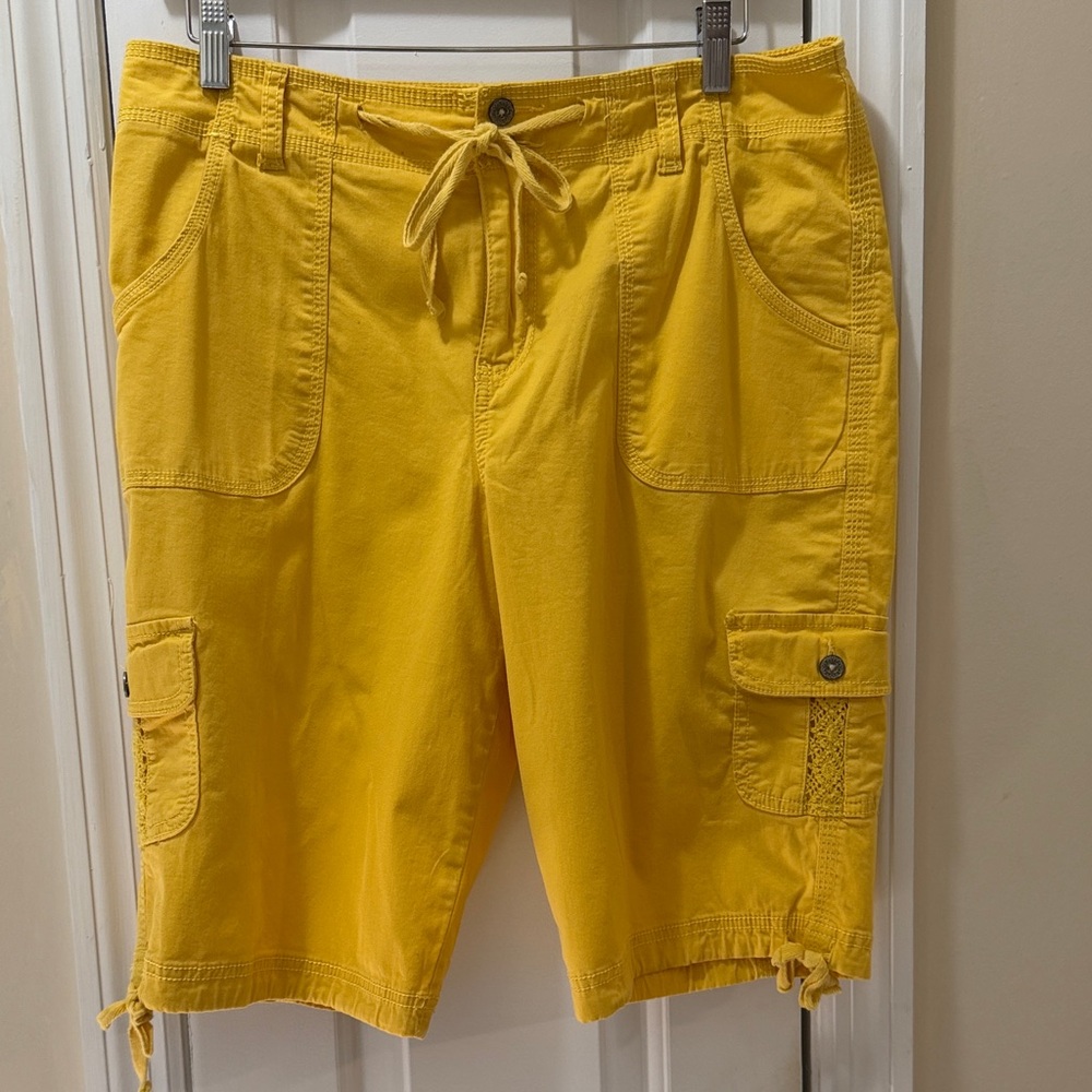 Sonoma Yellow Women's Cargo Shorts with Lace Accents